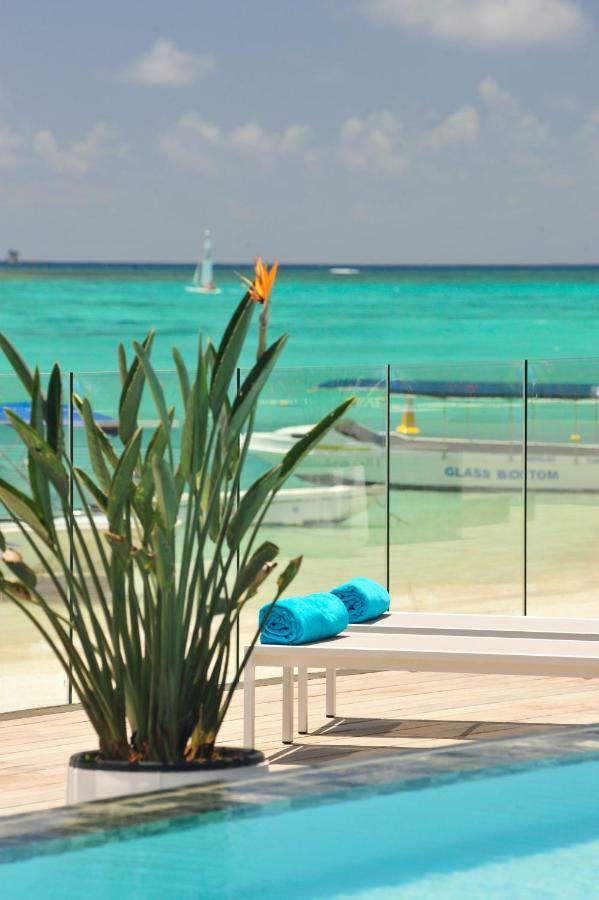 Obiches Luxury Beachfront Apartment Trou-Aux-Biches Экстерьер фото