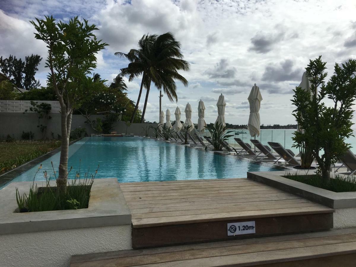 Obiches Luxury Beachfront Apartment Trou-Aux-Biches Экстерьер фото