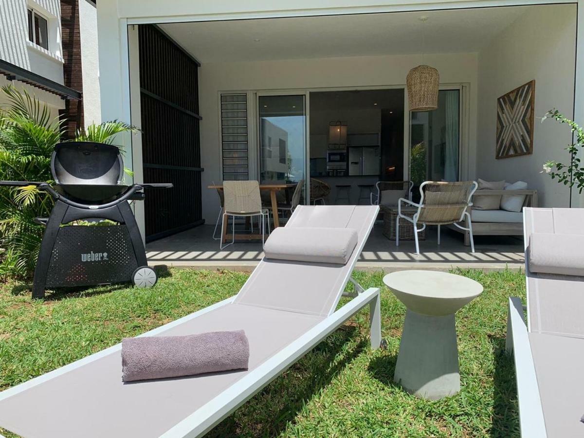 Obiches Luxury Beachfront Apartment Trou-Aux-Biches Экстерьер фото