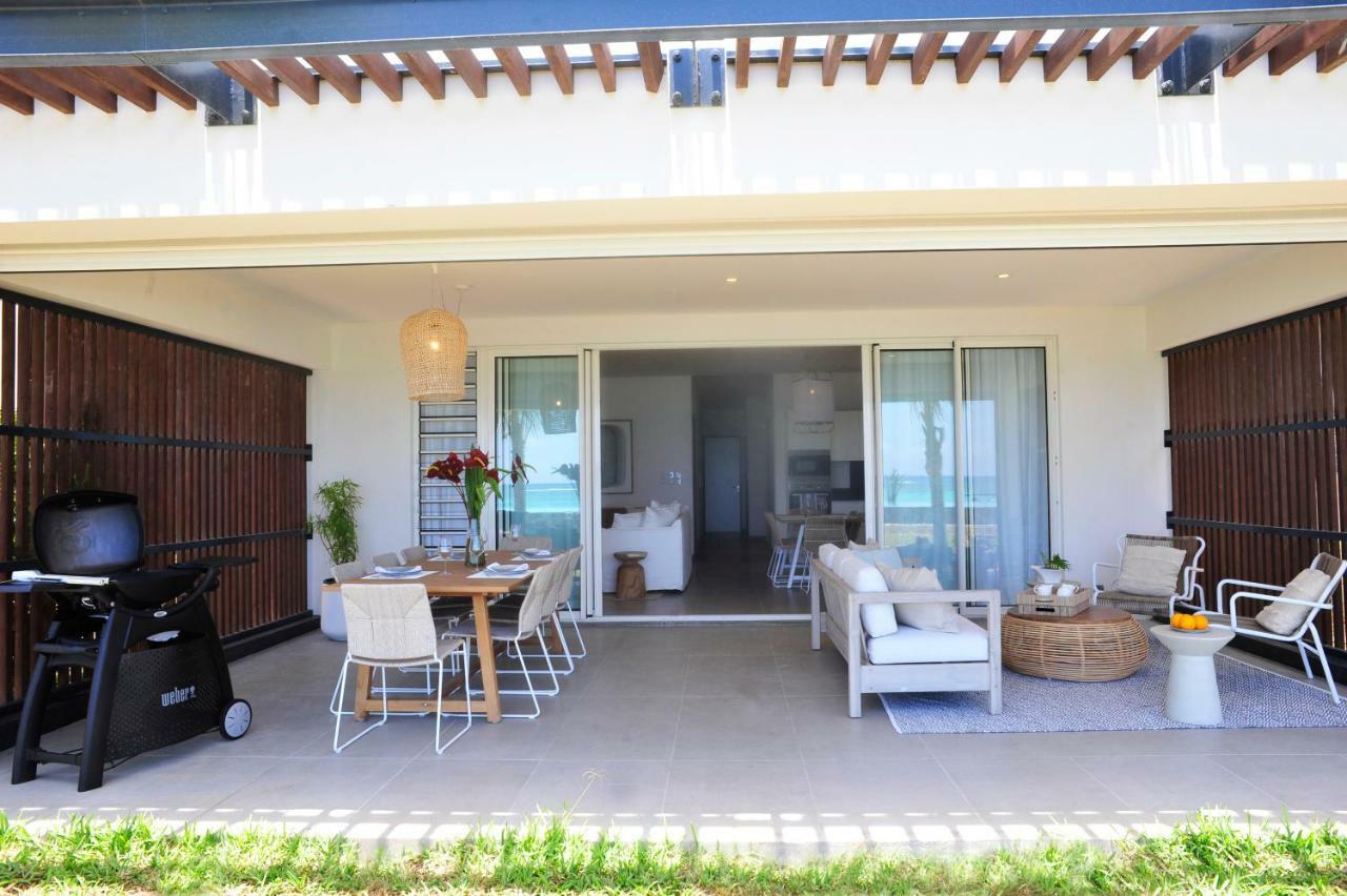 Obiches Luxury Beachfront Apartment Trou-Aux-Biches Экстерьер фото