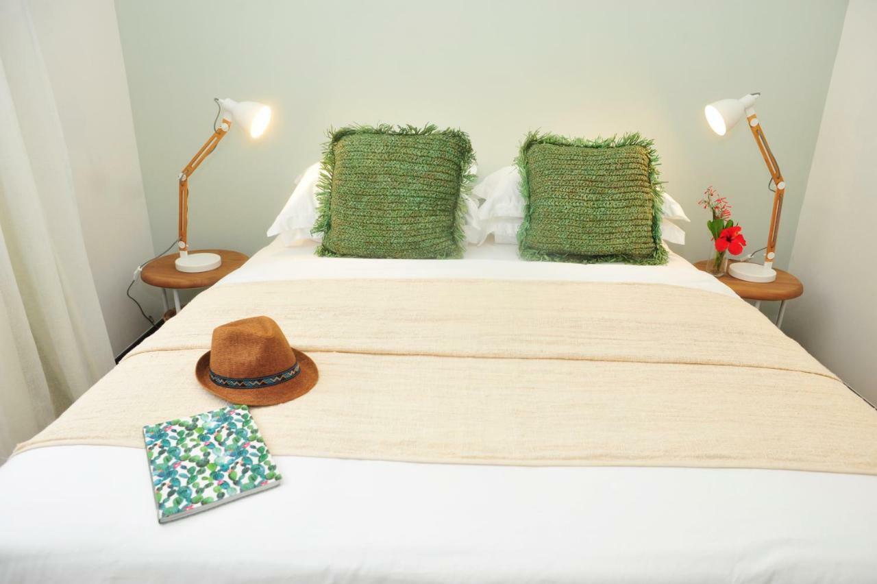 Obiches Luxury Beachfront Apartment Trou-Aux-Biches Экстерьер фото