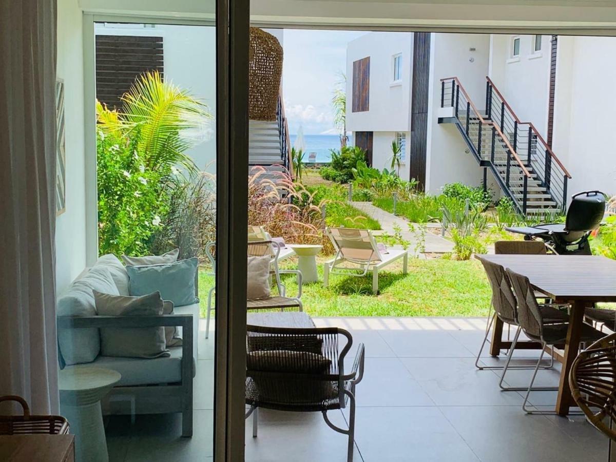Obiches Luxury Beachfront Apartment Trou-Aux-Biches Экстерьер фото