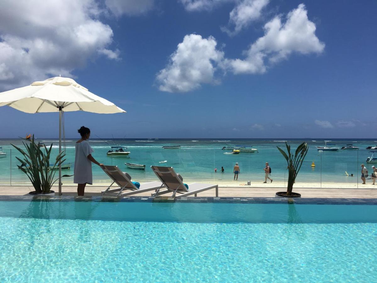 Obiches Luxury Beachfront Apartment Trou-Aux-Biches Экстерьер фото